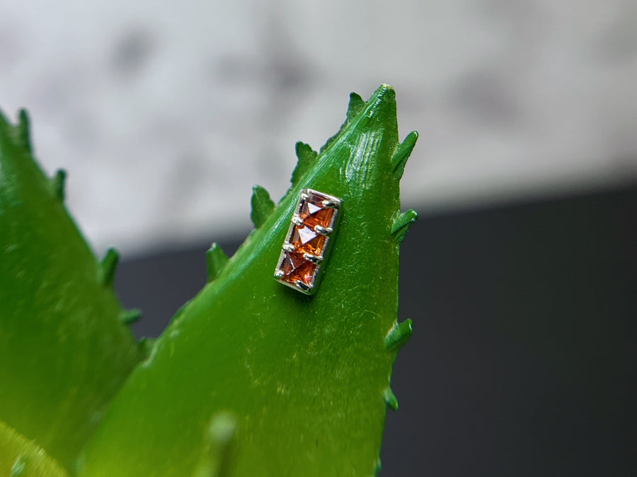 Tawapa Shade : Garnet